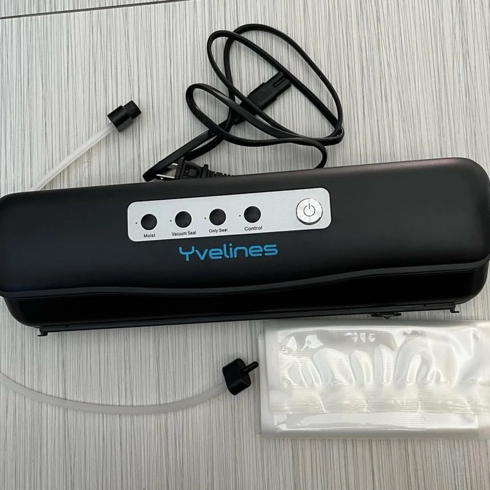Yvelines Vacuum  Food Saver Sealer Machine Kitchen Tested Works Great